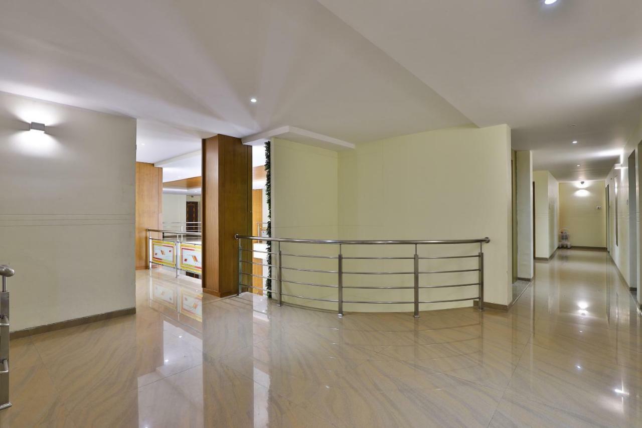 Palette - Hotel Ocean Inn Daman Exterior foto